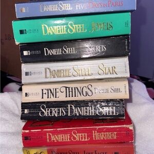 Danielle Steel lot of 8 books